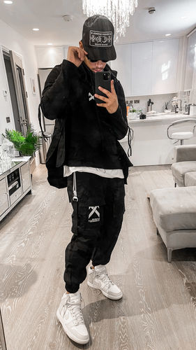 Customer photo review of TO Techwear Convertible Cargo Pants