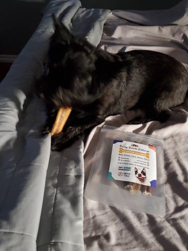 Customer photo review of 5-7 inch Knotted Tripe Twist Bone