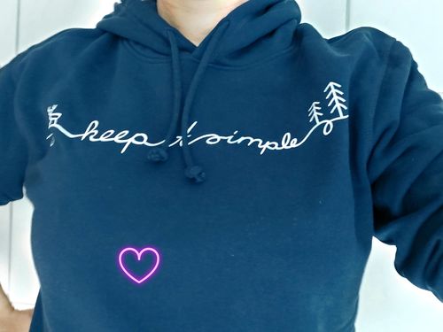 Customer photo review of KEEP IT SIMPLE PRINT - Bio Unisex Hoodie (BASIC)