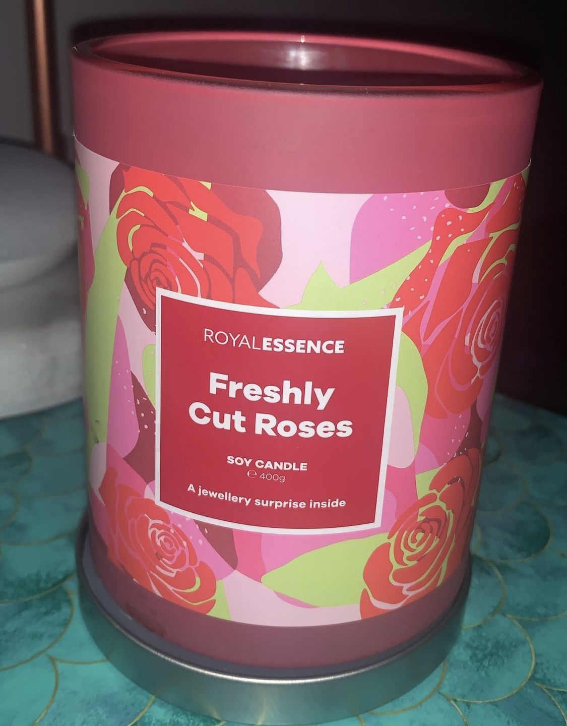 Customer photo review of Freshly Cut Roses (Candle)