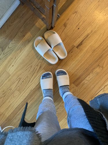 Customer photo review of Original Cushion Slides - Cloud Slides