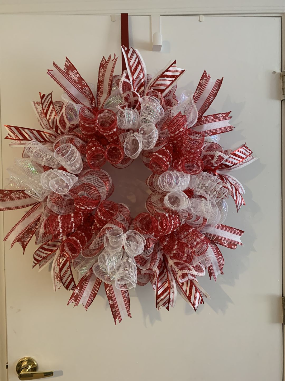 Customer photo review of 15-24" Tinsel Work Wreath Form: White