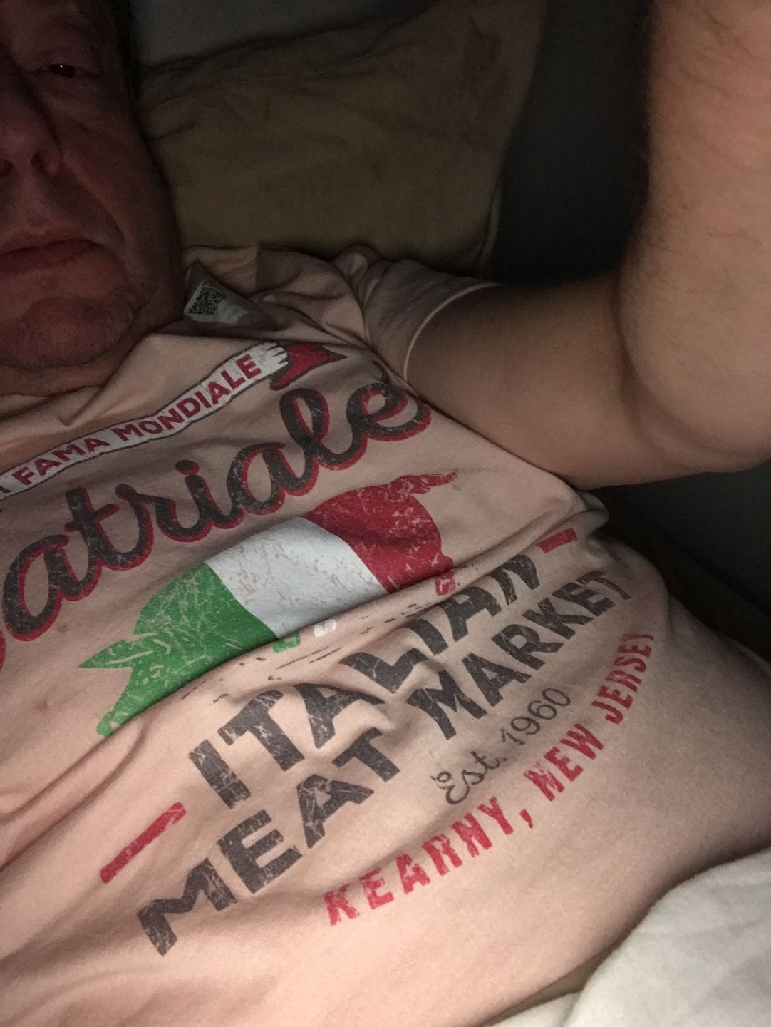 Customer photo review of Di Fama Mondiale Satriale's Men's/Unisex Super Soft Tee