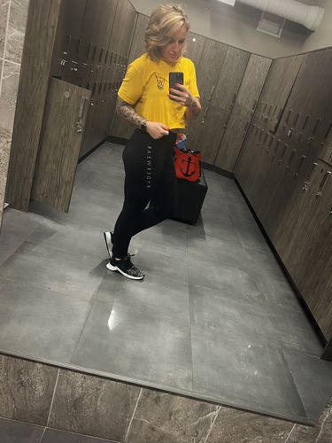 Customer photo review of 26 - Regret Crop Top