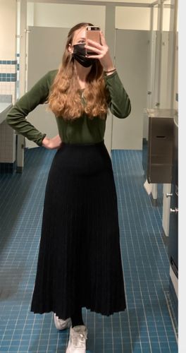 Customer photo review of MM VISCOSE PLEATED MAXI - BLACK
