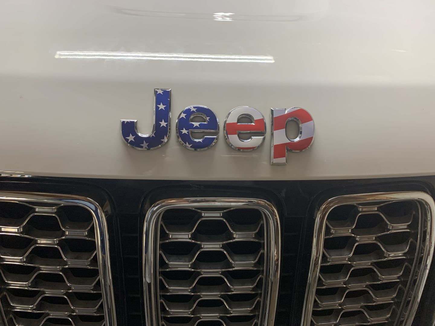 Customer photo review of JEEP Emblem Overlay Decals – American Flag Print | Fits Grand Cherokee, Cherokee, Compass, Renegade, Liberty & Patriot