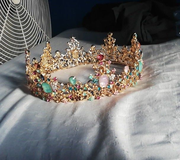 Customer photo review of Baroque Rhinestone Crown