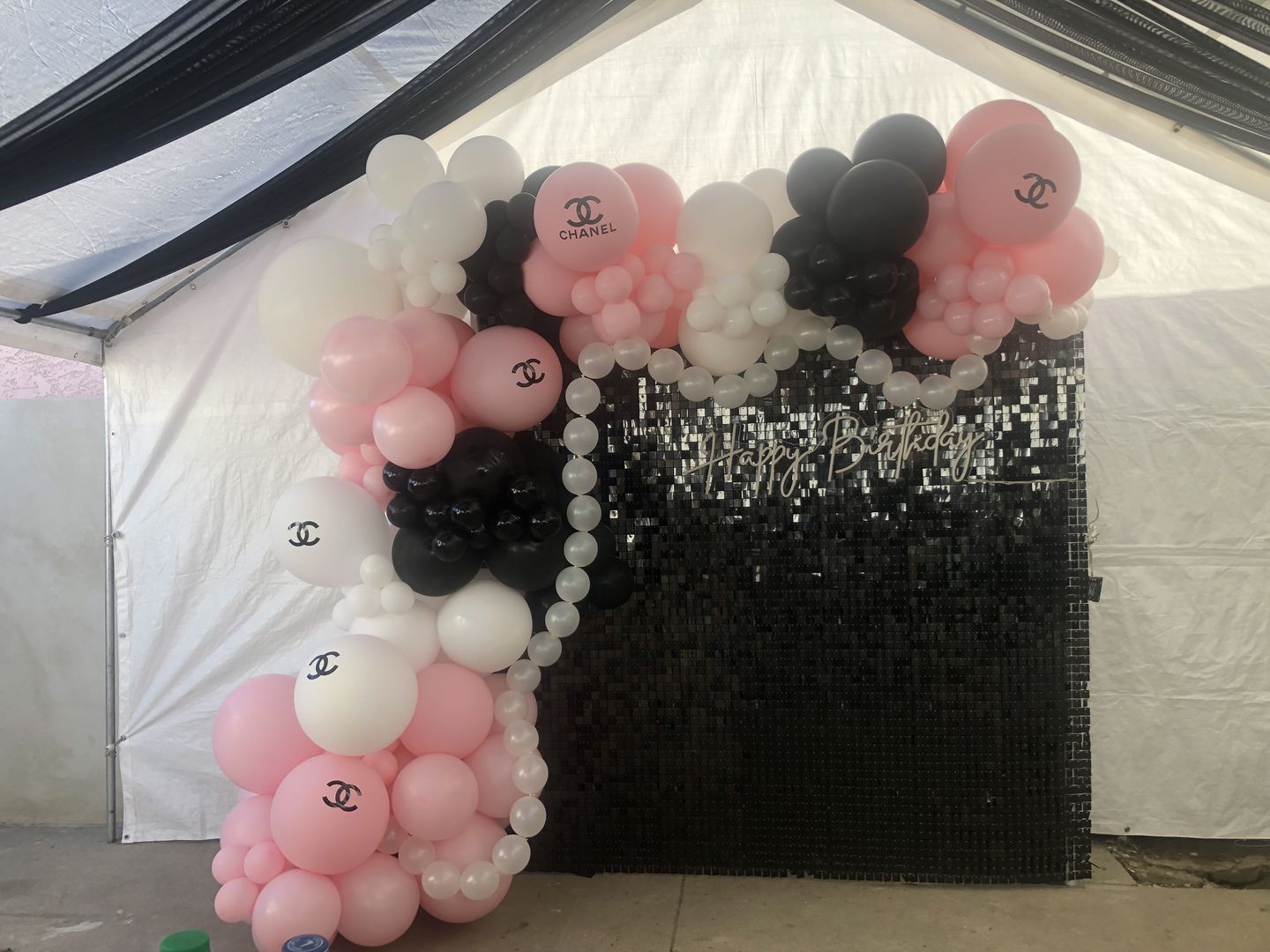 Customer photo review of Black Shimmer Wall Panels – Easy Setup Wedding/Event/Theme Party Decorations