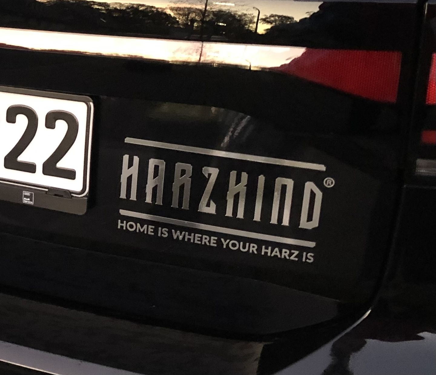 Customer photo review of HARZKIND Autoaufkleber