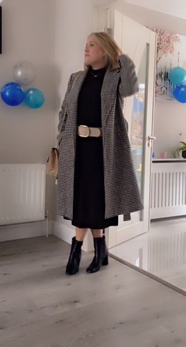 Customer photo review of Morgana Black Jersey Midi Dress