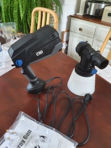 Customer photo review of Spray Gun , DKSG55K1/20VDKCX01 High Power Electric Paint Sprayer,3 Nozzle & 800 ml Large capacity,HVLP, Easy Spraying by DEKO