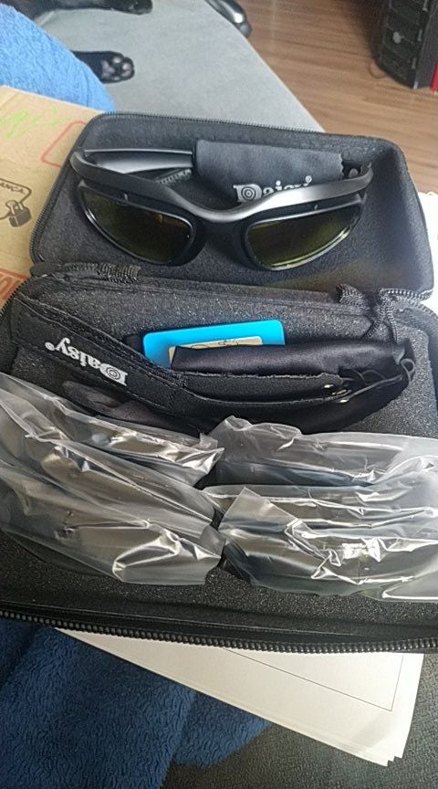 Customer photo review of Durable Polarized Riding Goggles - 4 Lens Kit