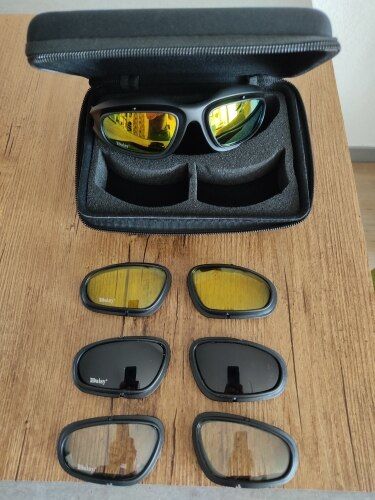 Customer photo review of Durable Polarized Riding Goggles - 4 Lens Kit