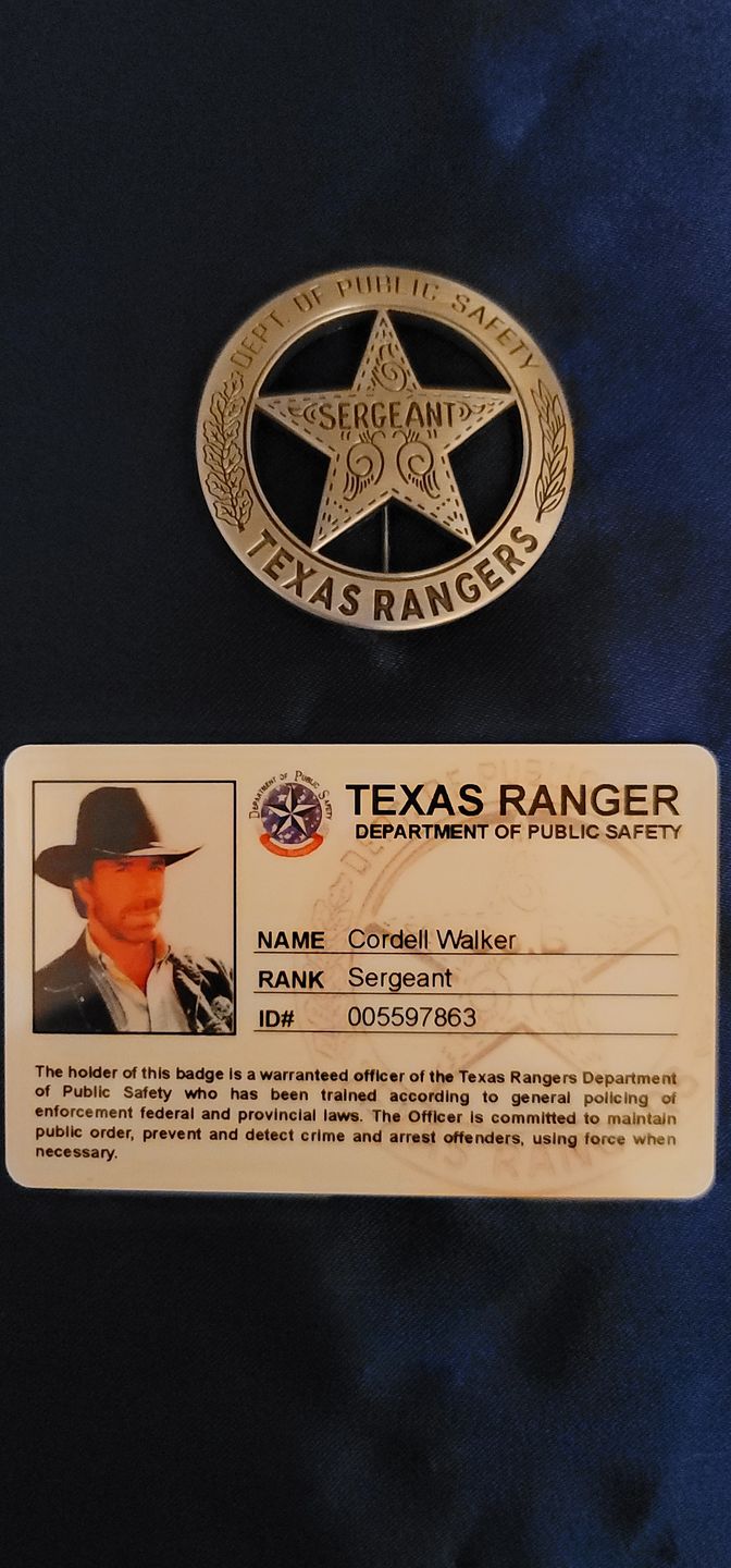 Customer photo review of US Texas Rangers Sergeant Badge Replica Movie Props