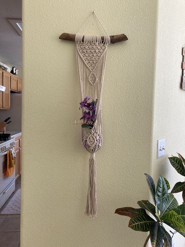 Customer photo review of Fond Lily Macrame Plant/Pot Hange