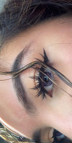Customer photo review of MOJOSEE Angel Ice Lavender Purple Colored Contact Lenses