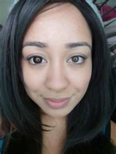 Customer photo review of MOJOSEE Pure Black Ring Colored Contact Lenses