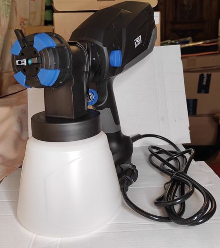 Customer photo review of Spray Gun , DKSG55K1/20VDKCX01 High Power Electric Paint Sprayer,3 Nozzle & 800 ml Large capacity,HVLP, Easy Spraying by DEKO