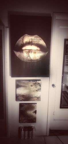 Customer photo review of Money Lips Drip