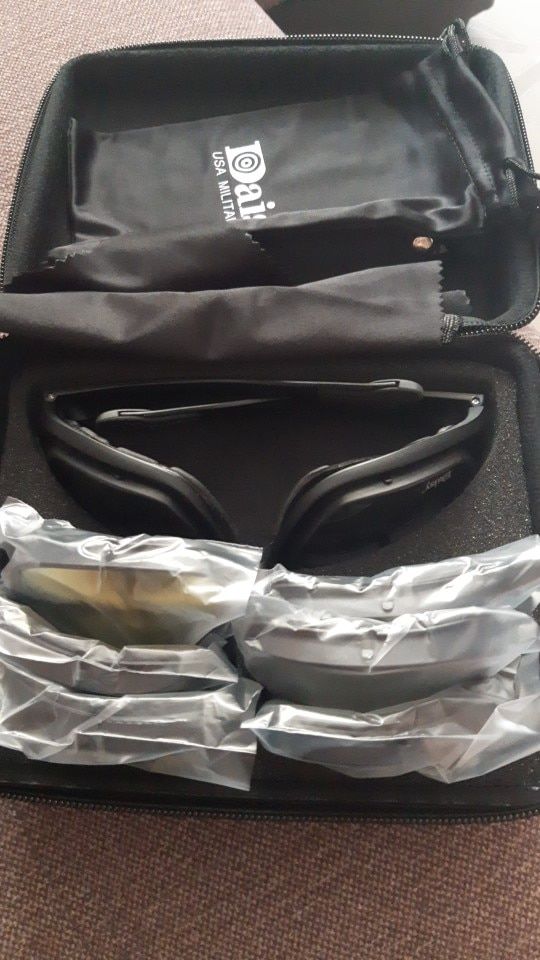 Customer photo review of Durable Polarized Riding Goggles - 4 Lens Kit