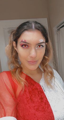 Customer photo review of MOJOSEE Zombie Blood Colored Contact Lenses