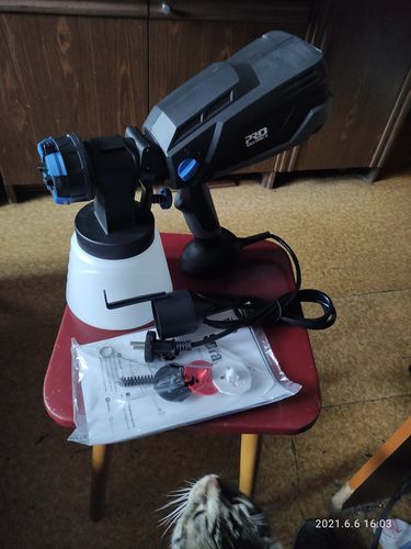 Customer photo review of Spray Gun , DKSG55K1/20VDKCX01 High Power Electric Paint Sprayer,3 Nozzle & 800 ml Large capacity,HVLP, Easy Spraying by DEKO