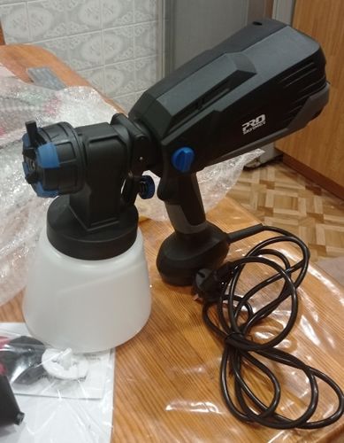 Customer photo review of Spray Gun , DKSG55K1/20VDKCX01 High Power Electric Paint Sprayer,3 Nozzle & 800 ml Large capacity,HVLP, Easy Spraying by DEKO