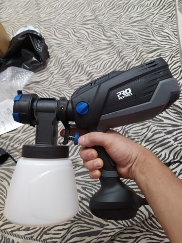 Customer photo review of Spray Gun , DKSG55K1/20VDKCX01 High Power Electric Paint Sprayer,3 Nozzle & 800 ml Large capacity,HVLP, Easy Spraying by DEKO