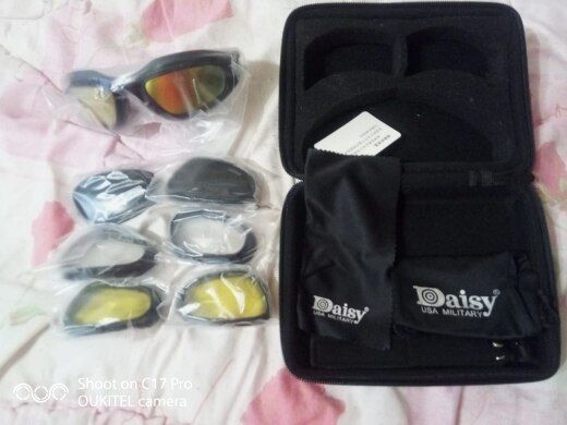 Customer photo review of Durable Polarized Riding Goggles - 4 Lens Kit
