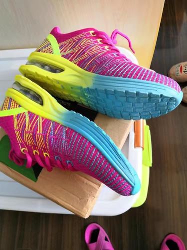 Customer photo review of Chaussures confortables tout usage pour femmes