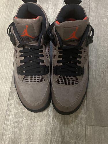 Customer photo review of Air Jordan 4 Retro 'Taupe Haze'