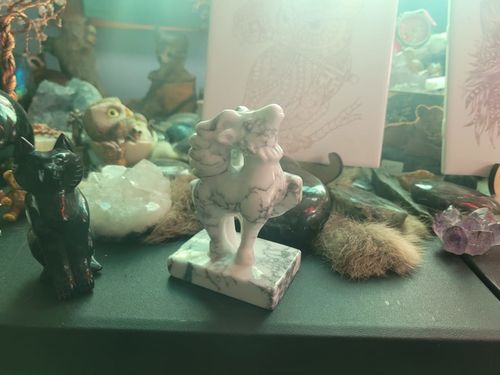 Customer photo review of Howlite Deer