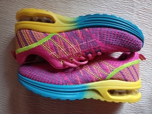 Customer photo review of Chaussures confortables tout usage pour femmes