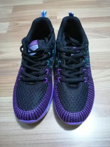 Customer photo review of Chaussures confortables tout usage pour femmes