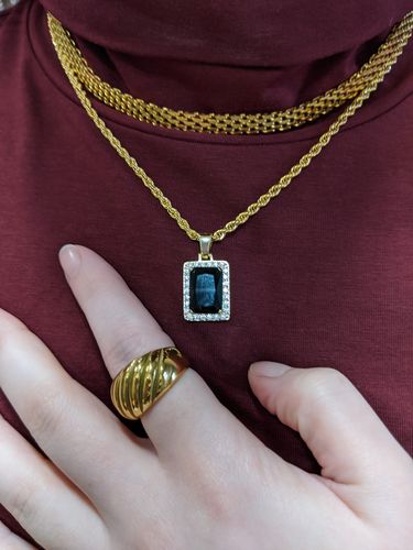 Customer photo review of Verona Necklace