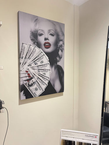 Customer photo review of Marilyn Monroe Money
