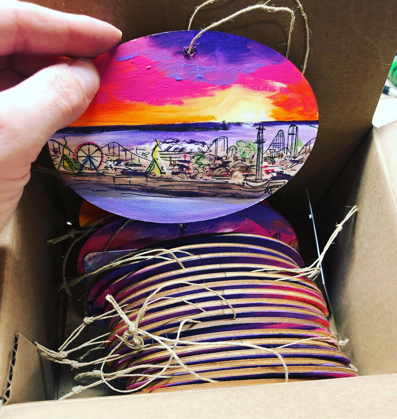 Customer photo review of Unfinished Wooden Oval Shape - Craft - up to 24" DIY