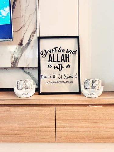 Customer photo review of A' Size Frame Acrylic - Don't Be Sad