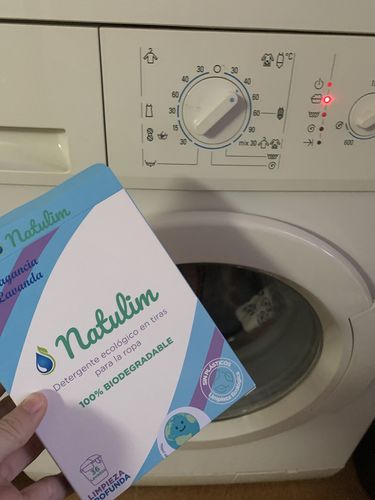 Customer photo review of Eco-Tiras de Detergente 40 lavados Natulim