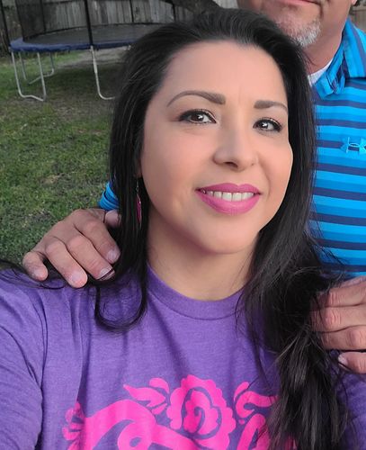 Customer photo review of Chula Muñeca Tee