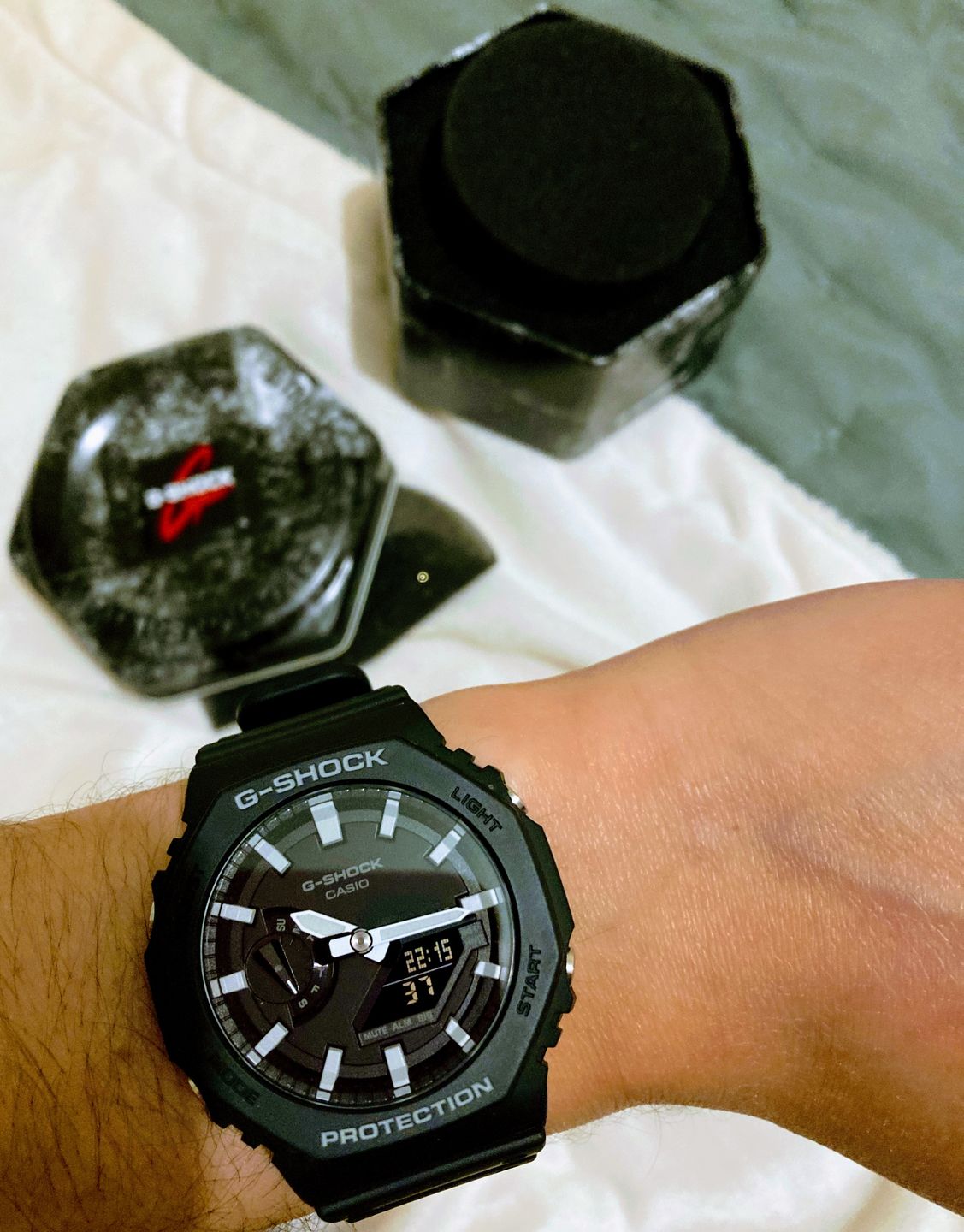 Customer photo review of Reloj Casio G-Shock Royal Oak "Casioak" GA-2100-1ADR Carbon Core Negro
