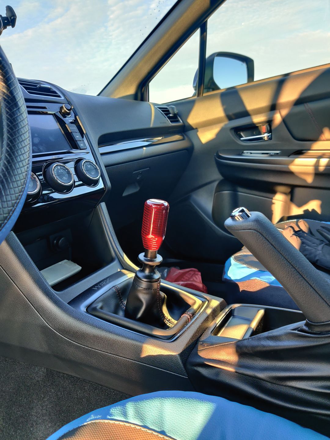 Customer photo review of Damaged Shift Knobs