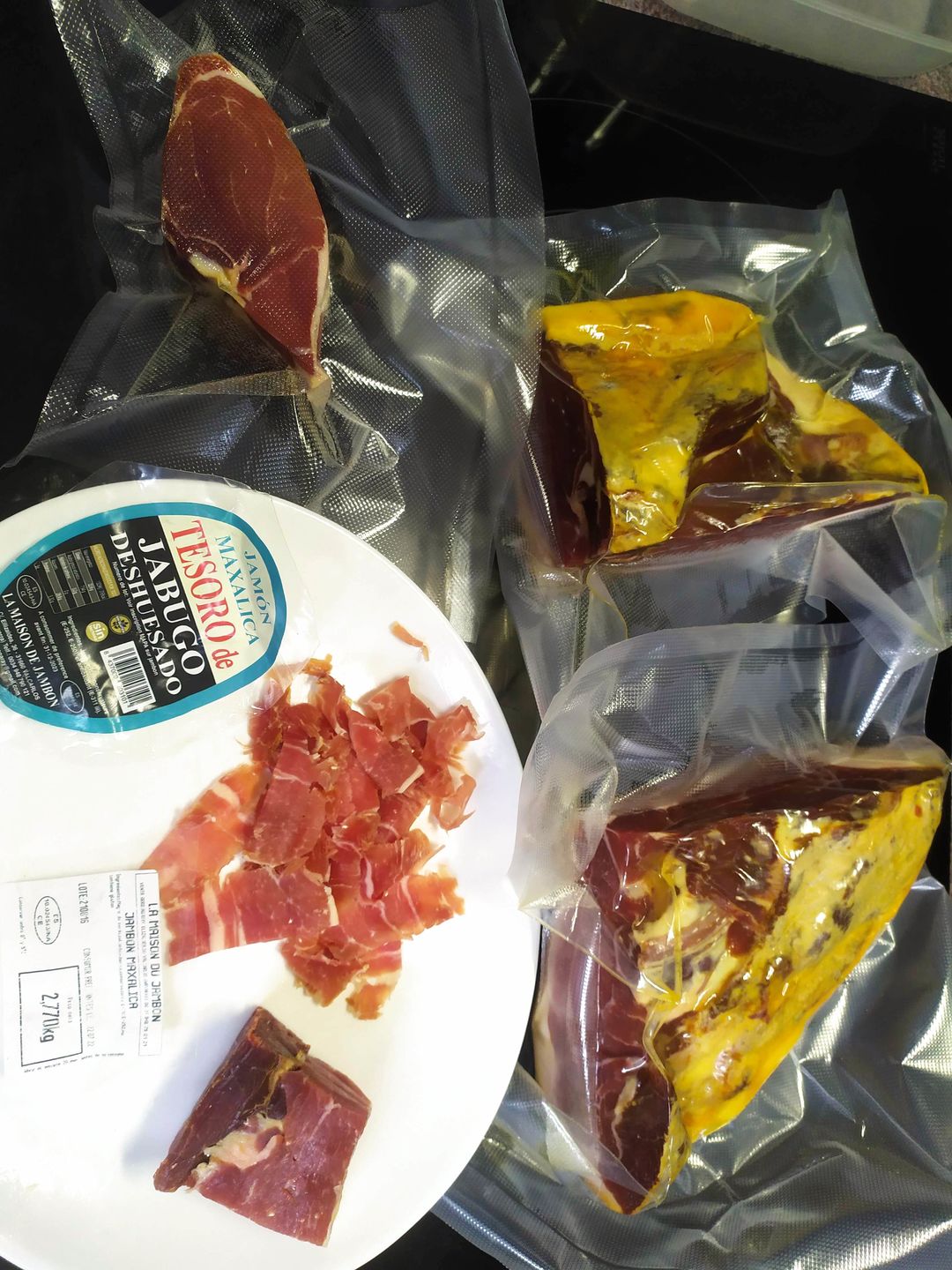 Customer photo review of Jambon de Mangalitza 30 mois (demi pièce)
