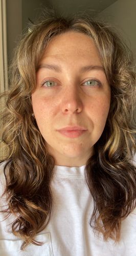 Customer photo review of MOJOSEE Aurora Brown Colored Contact Lenses