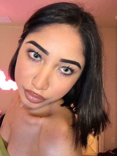 Customer photo review of MOJOSEE Aurora Brown Colored Contact Lenses