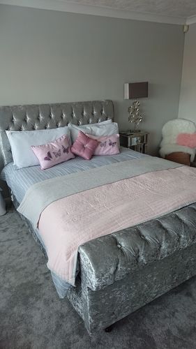 Customer photo review of Colorado Soft Cream Naple Chesterfield Sleigh Scroll Bed Frame