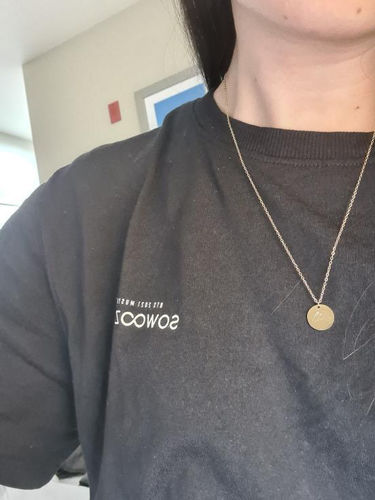 Customer photo review of Mia Hand Gesture Necklace