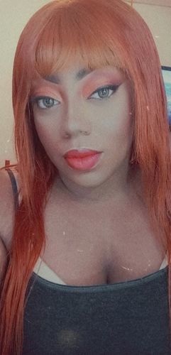 Customer photo review of MOJOSEE Himalaya Brown Colored Contact Lenses