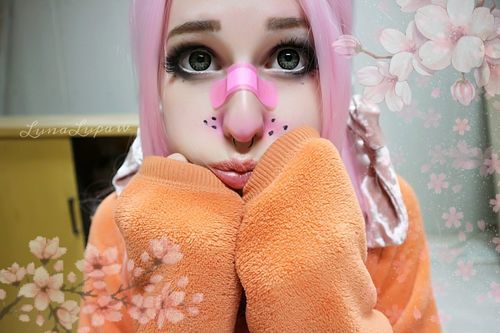 Customer photo review of MOJOSEE Big Eye Girl Black Colored Contact Lenses