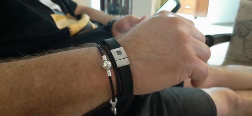 Customer photo review of Stability Bracelet